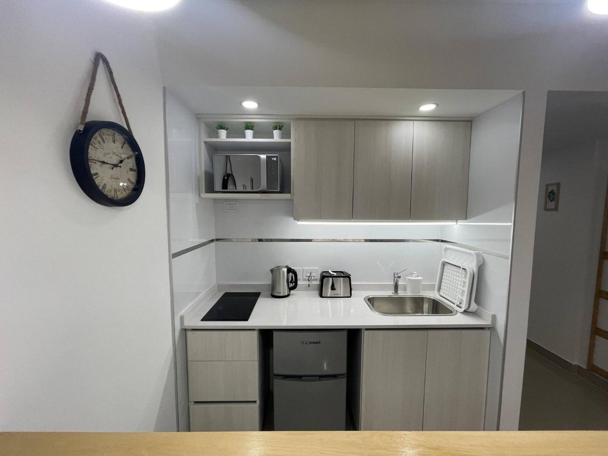 Apartamento Moderno Estudio En San Telmo- Paseo De La Cisterna