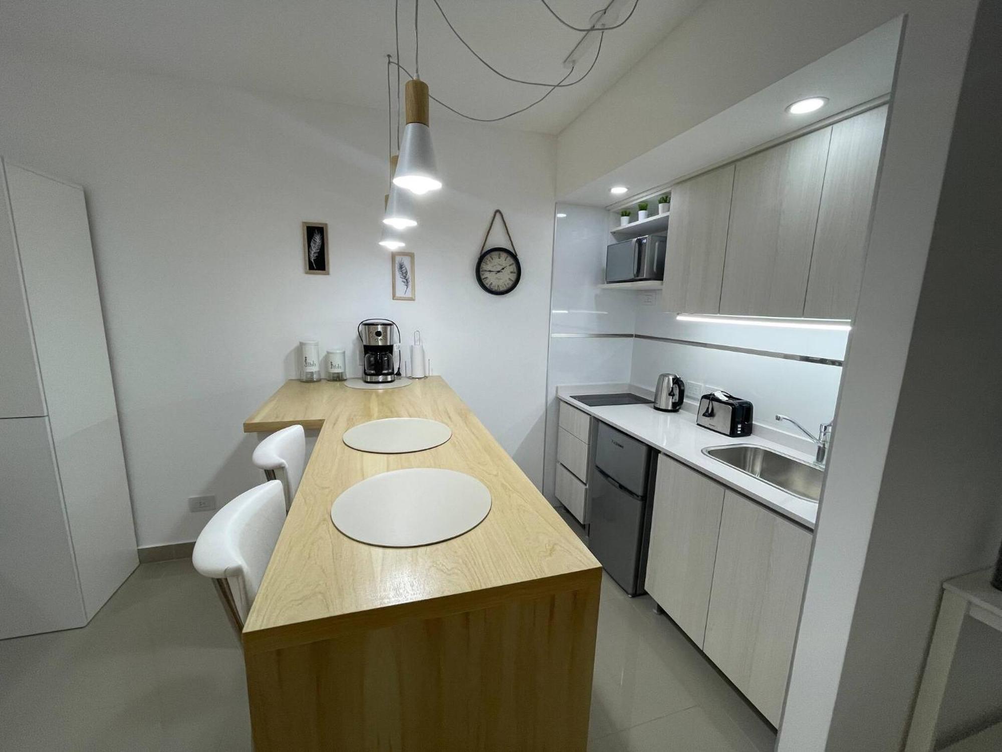 Moderno Estudio En San Telmo- Paseo De La Cisterna *