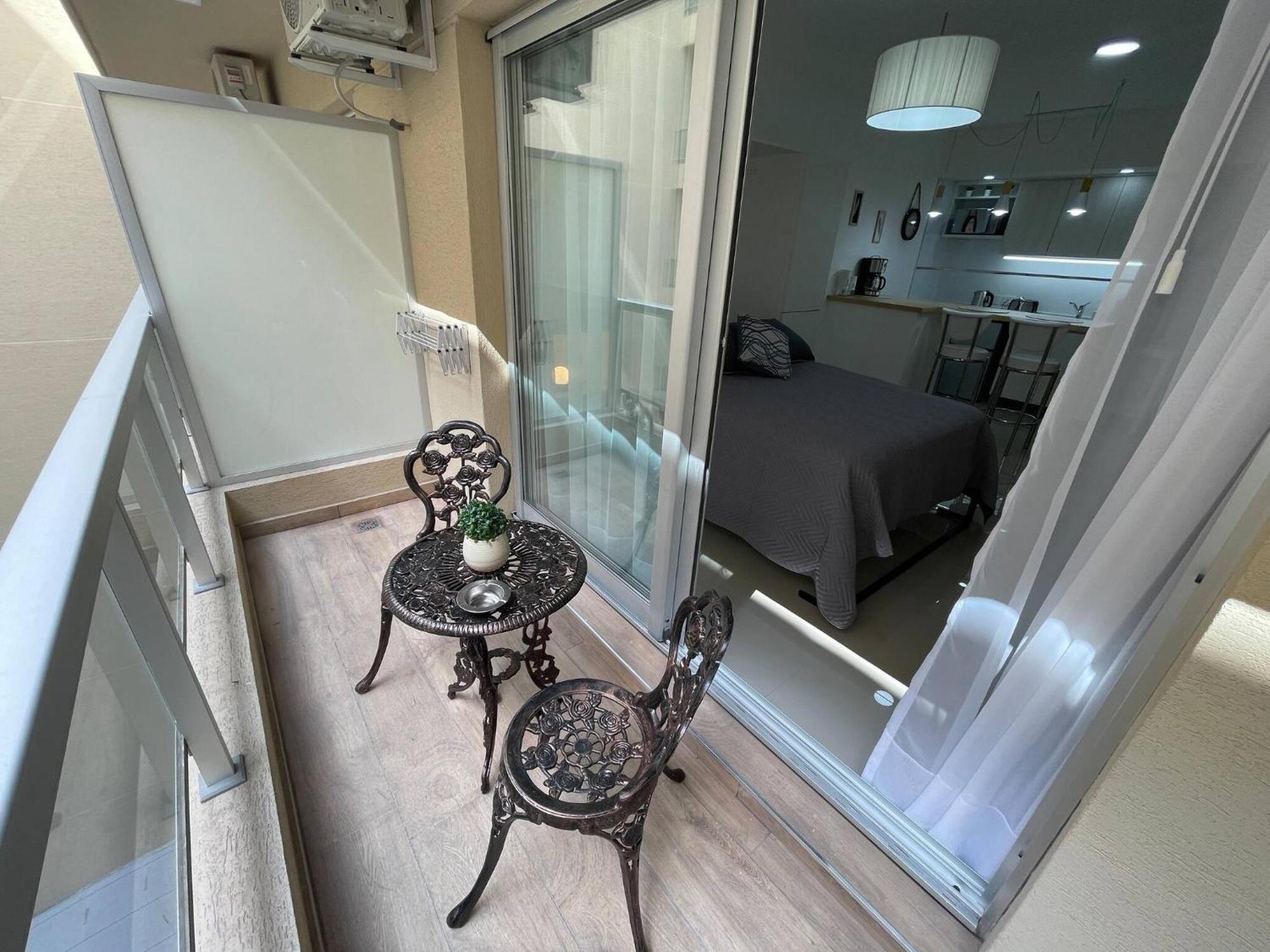 Moderno Estudio En San Telmo- Paseo De La Cisterna Apartamento *