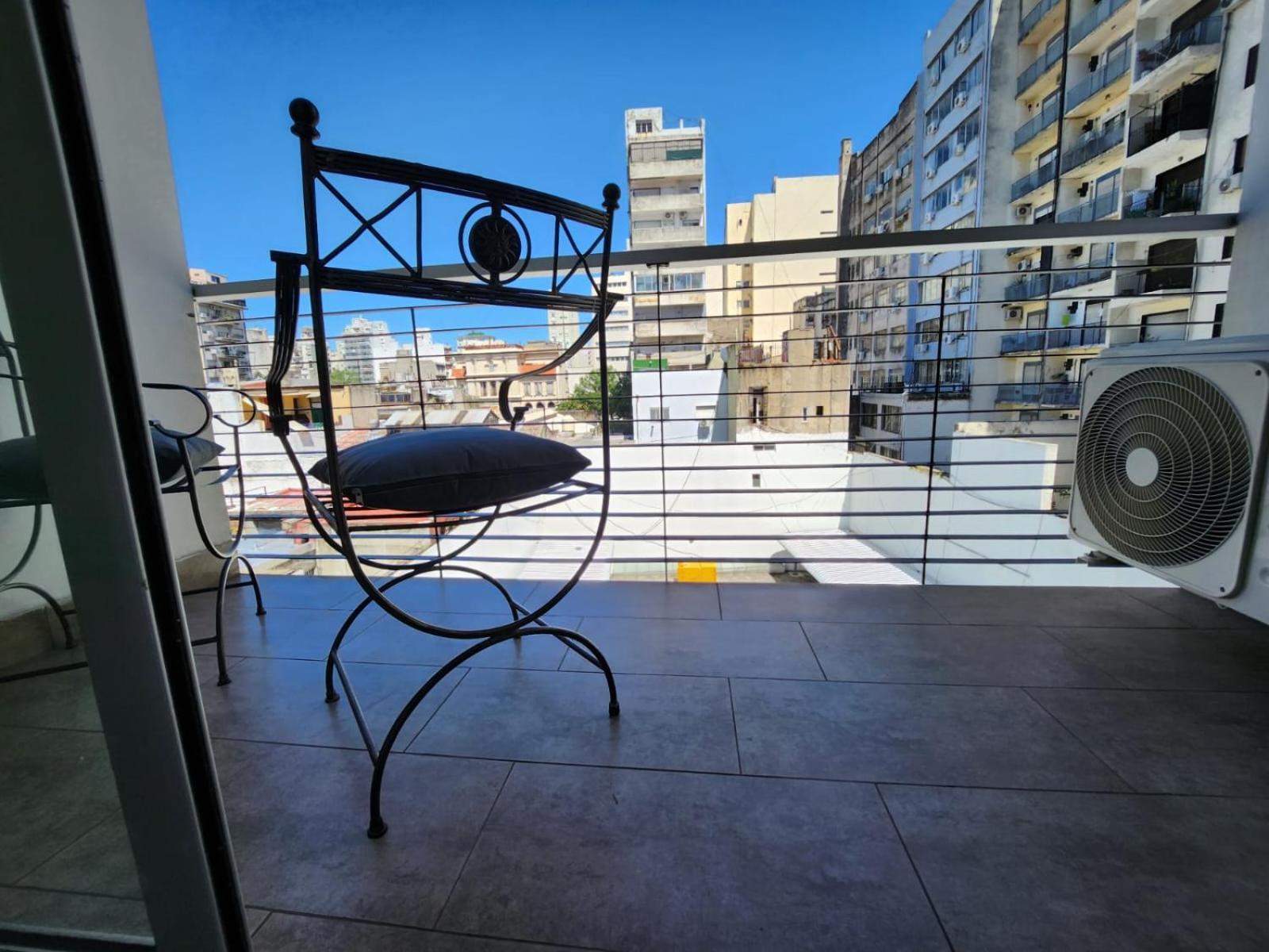 Apartamento Estudio Muy Luminoso C/ Balcon Zona Congreso. Ciudad Autónoma de Buenos Aires