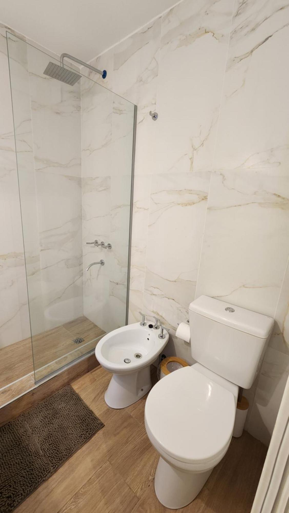 Moderno Y En Excelente Zona Recoleta Apartamento