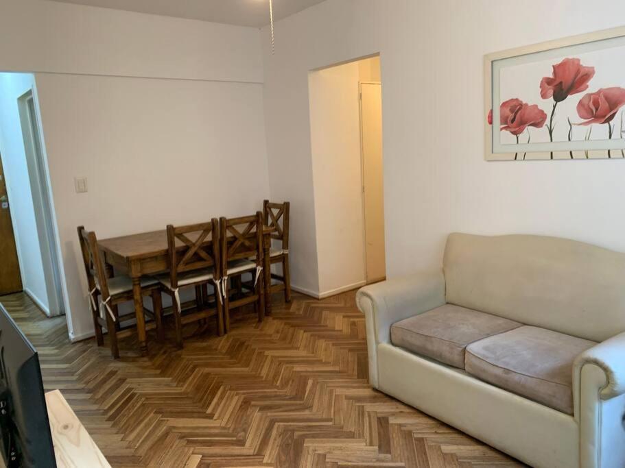 Amplio 2br En Apartamento