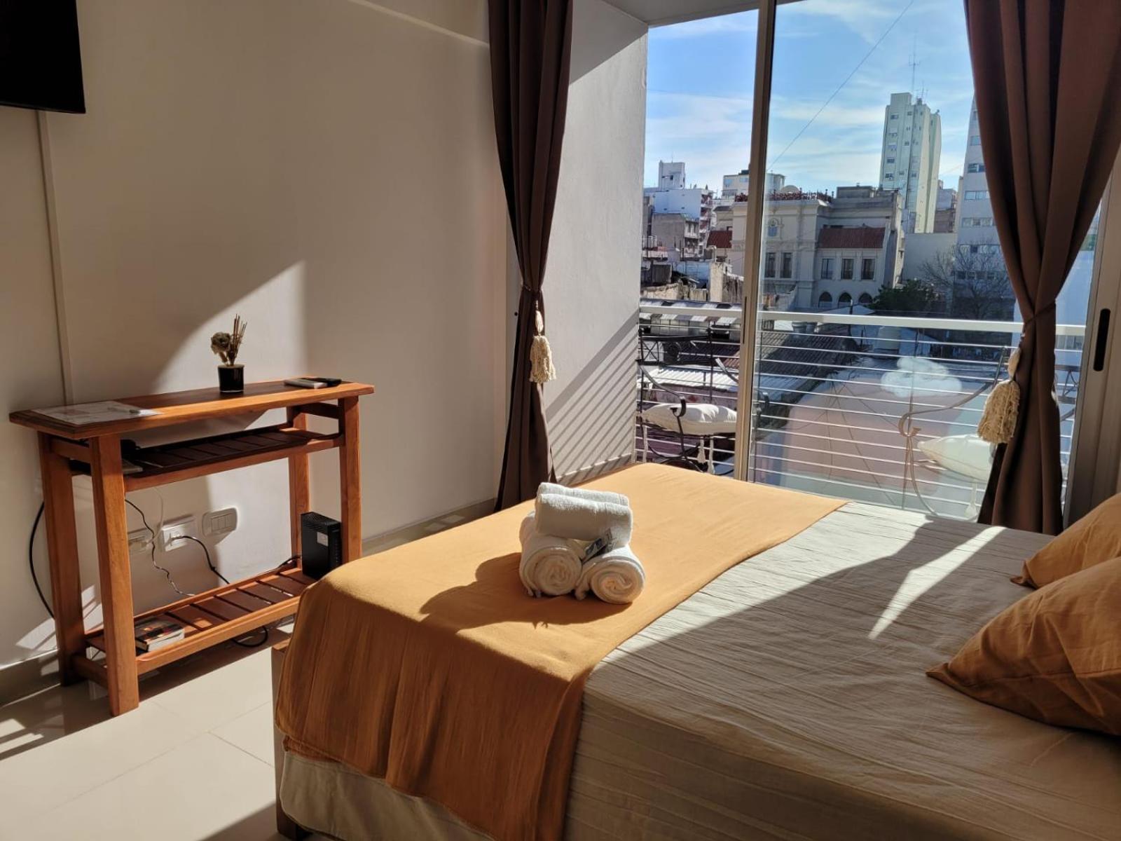 Estudio Muy Luminoso C/ Balcon Zona Congreso. Apartamento Ciudad Autónoma de Buenos Aires