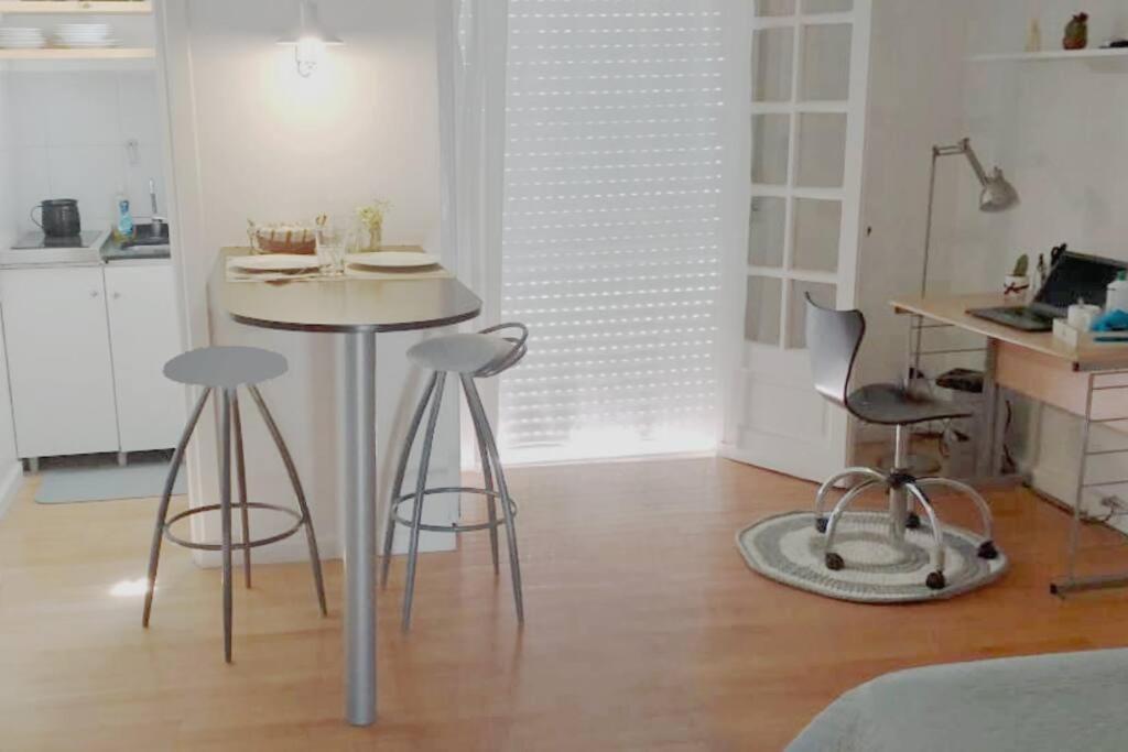 Chic En Recoleta. Sol, Calidez Y Ubicacion. Apartamento Ciudad Autónoma de Buenos Aires