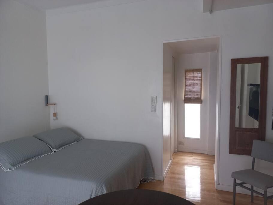 Apartamento Chic En Recoleta. Sol, Calidez Y Ubicacion.