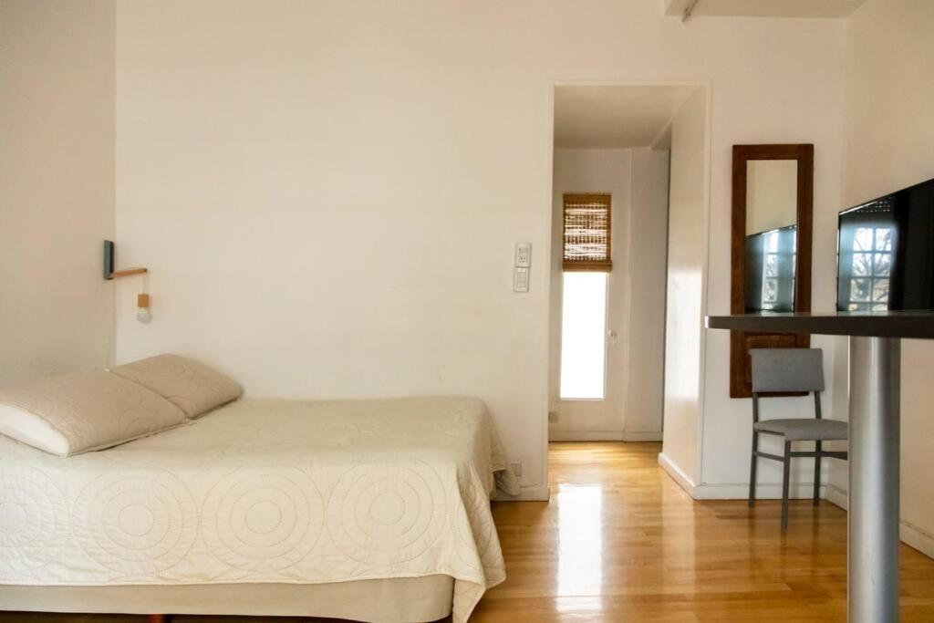 Apartamento Chic En Recoleta. Sol, Calidez Y Ubicacion. *