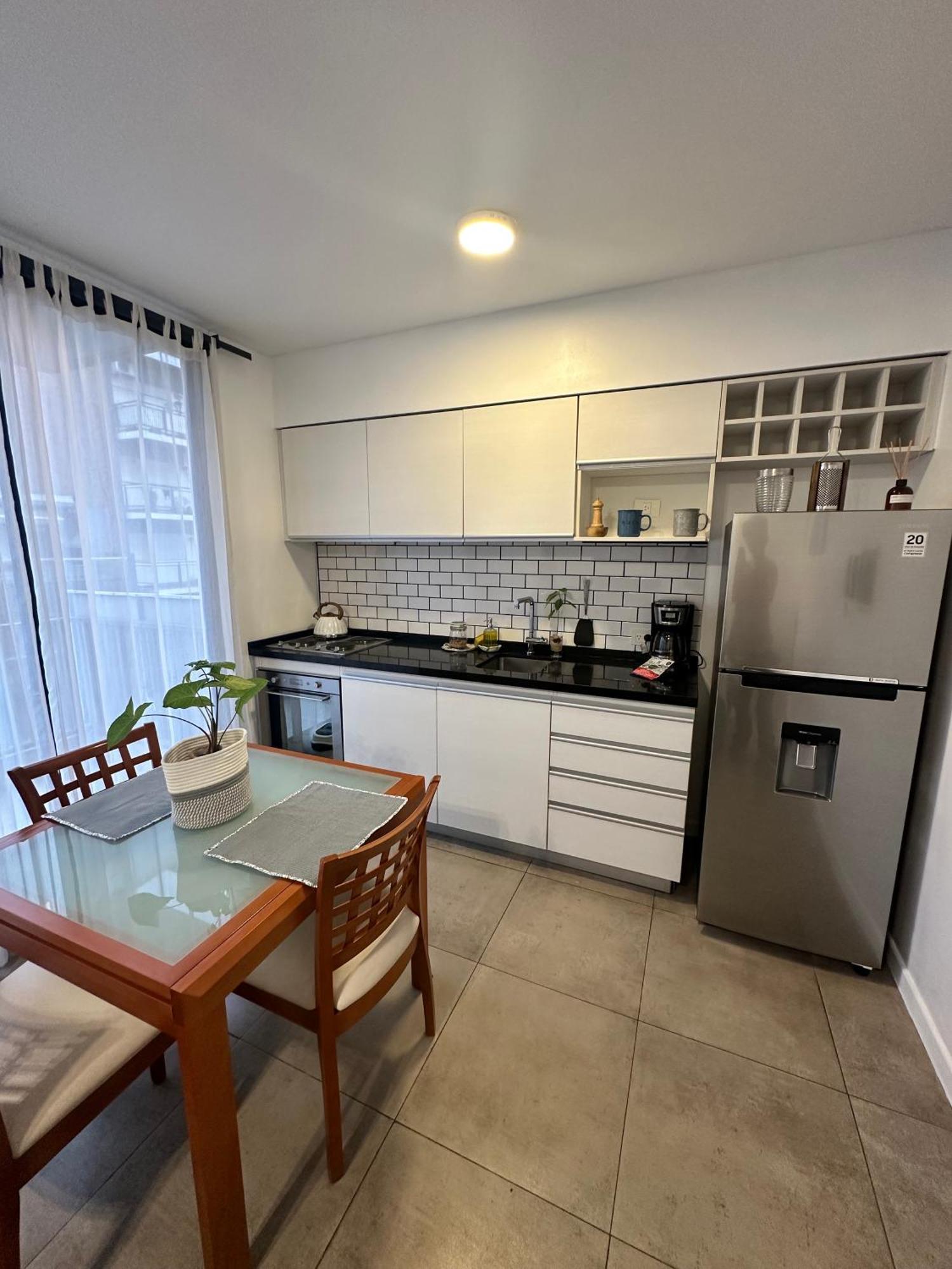 Departamento Con Cochera En Apartamento *