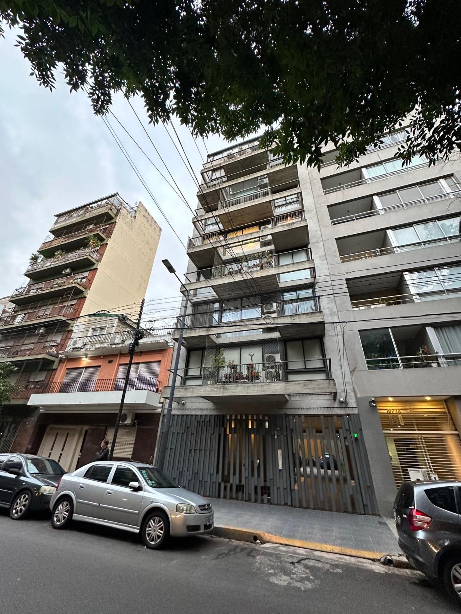 Departamento Con Cochera En Apartamento