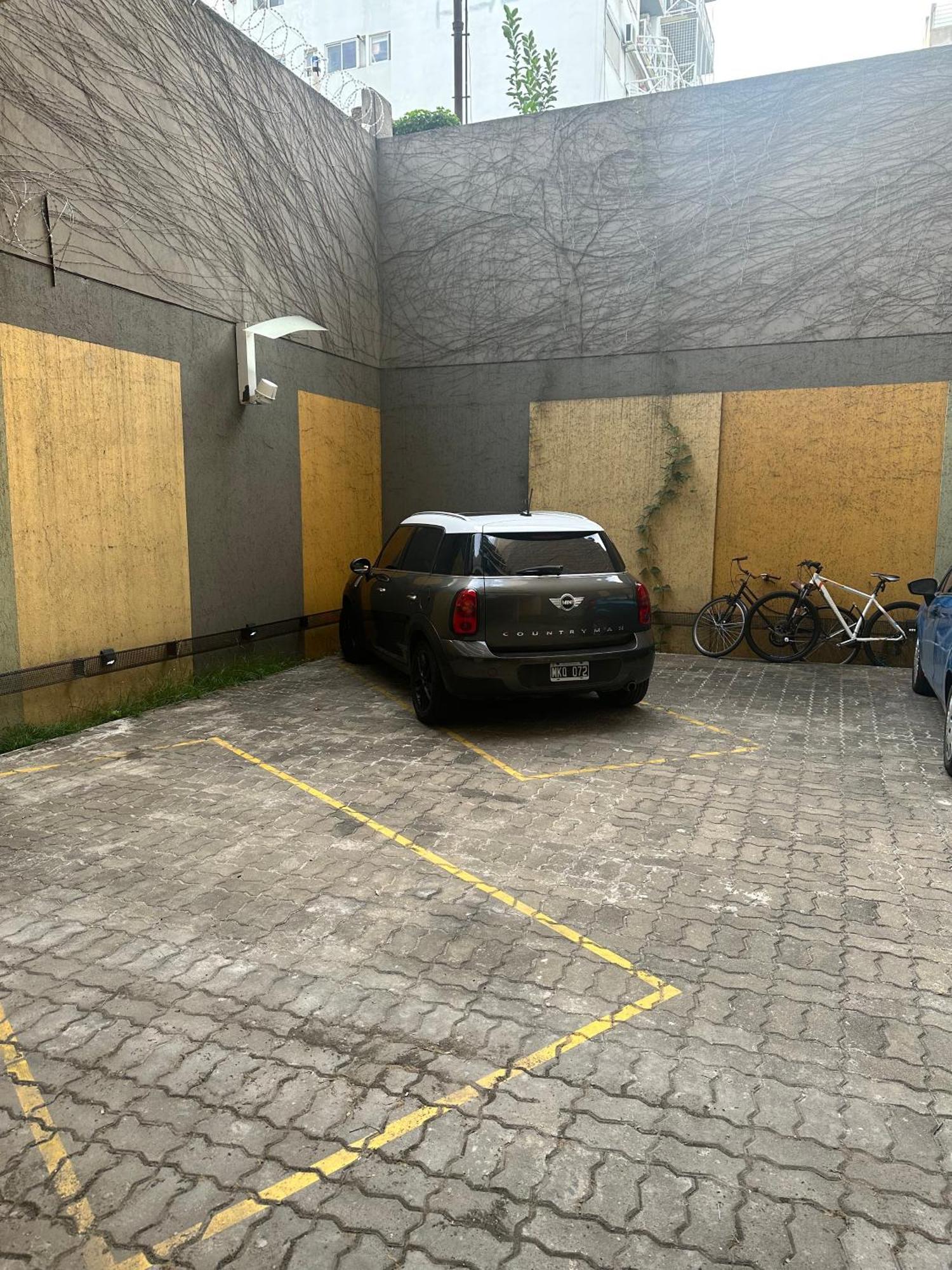 Apartamento Departamento Con Cochera En *