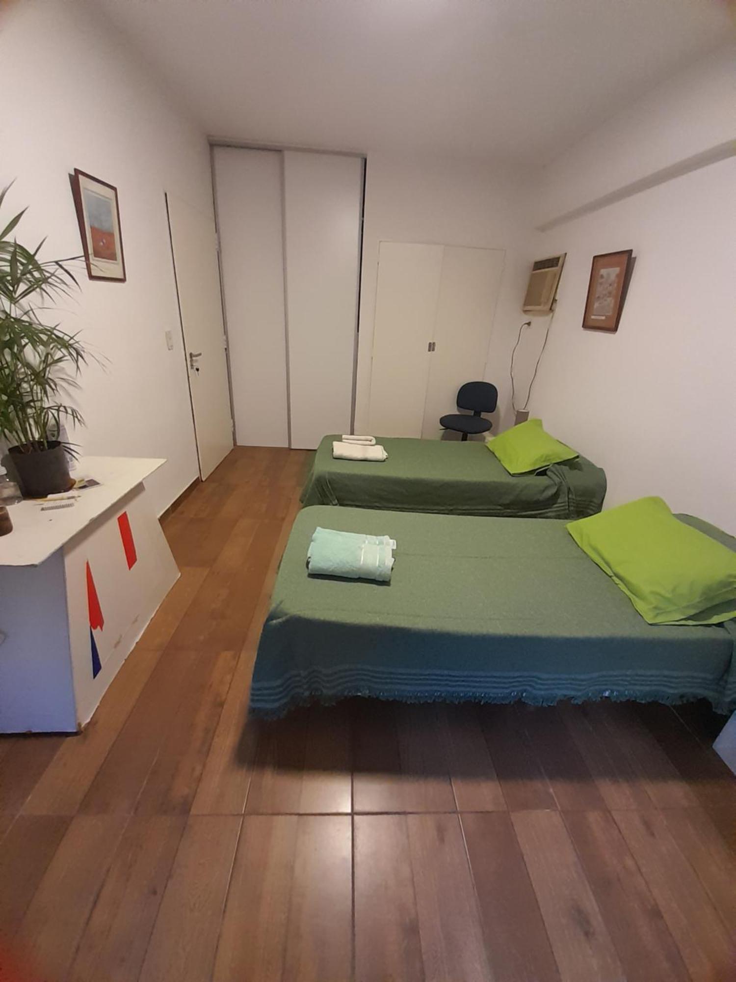 Apartamento La Mariposa De Crespo Wifi Movistar Arena Buenos Aires