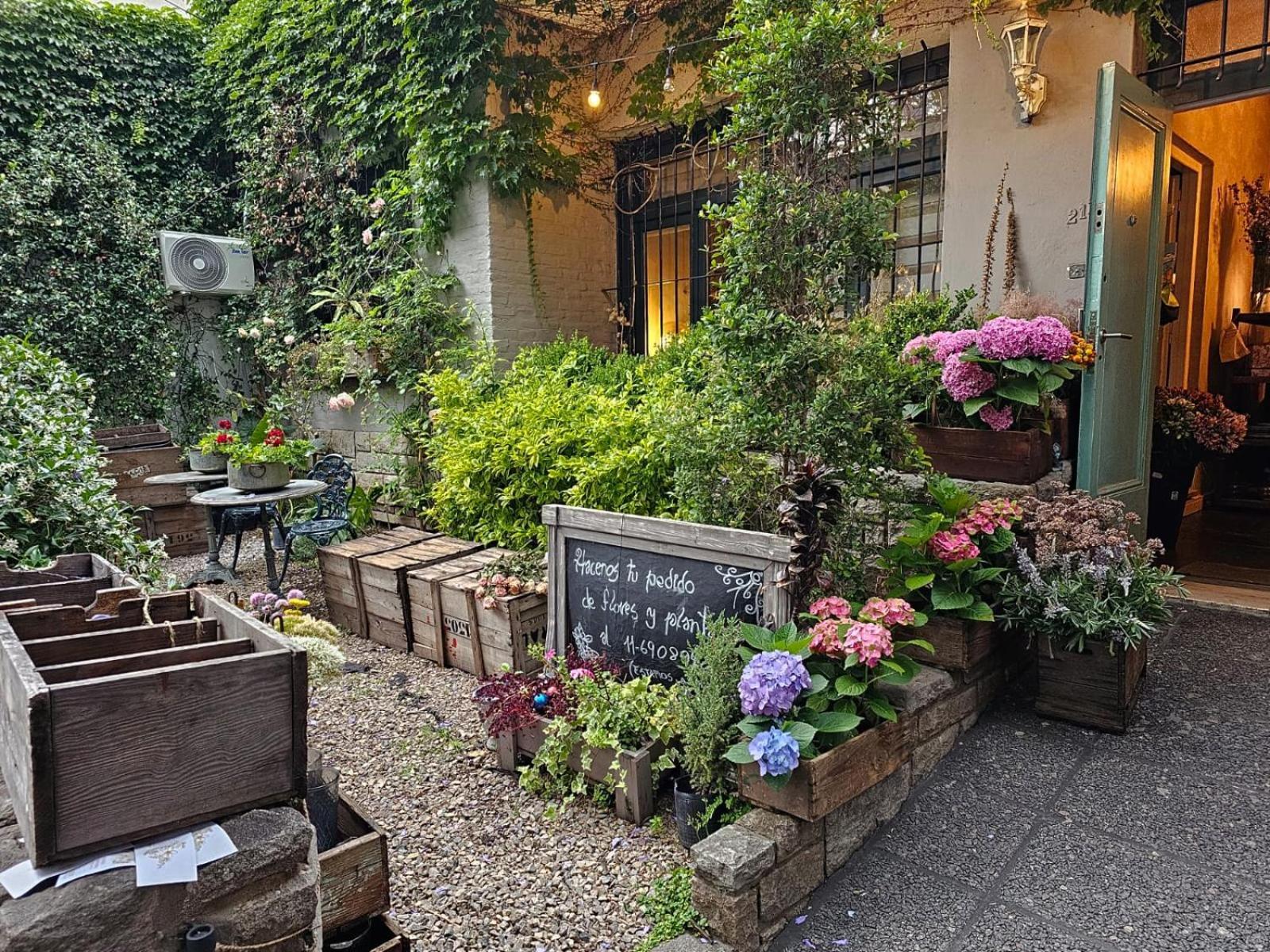 Guest house Mi Casa De *