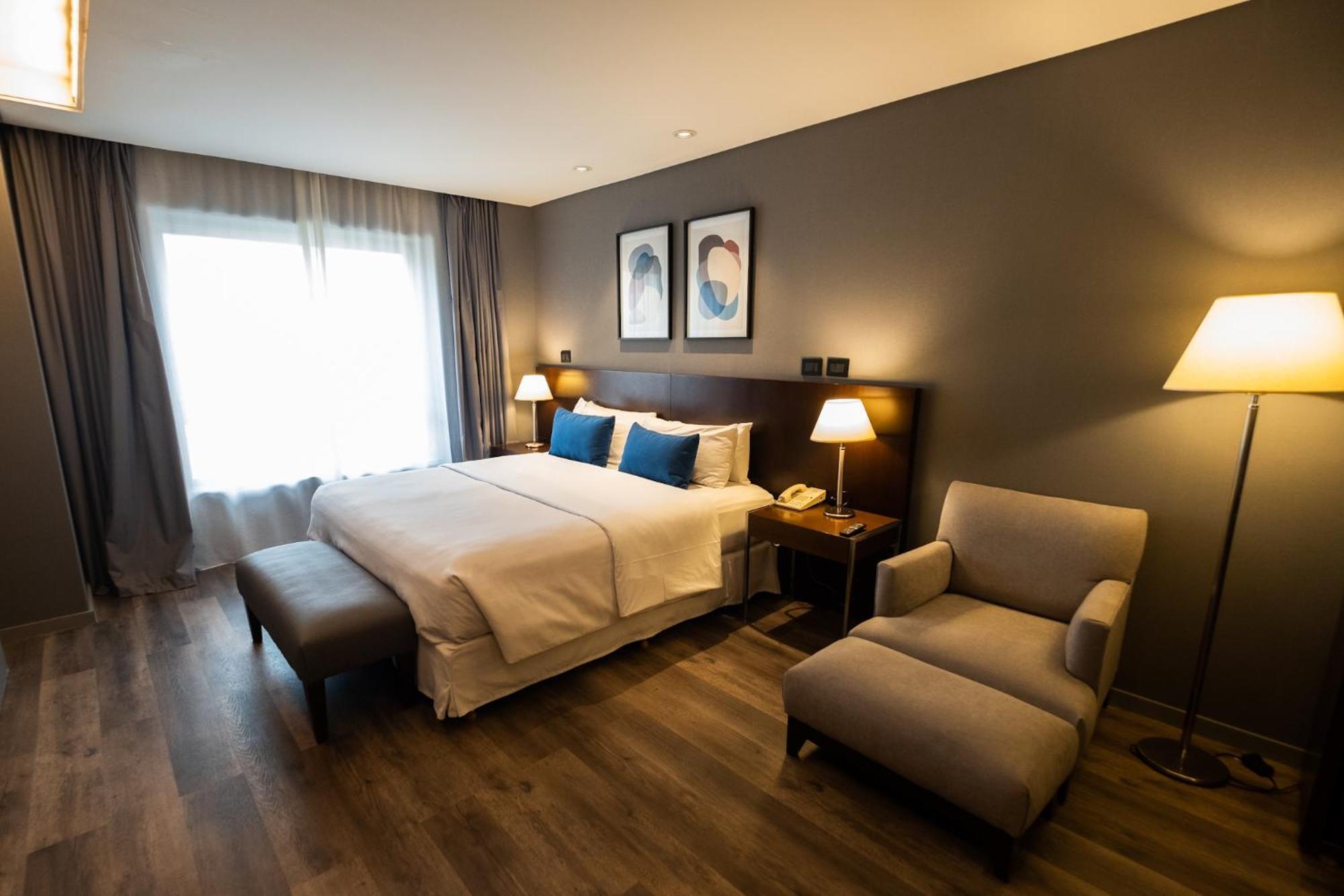 474 Hotel