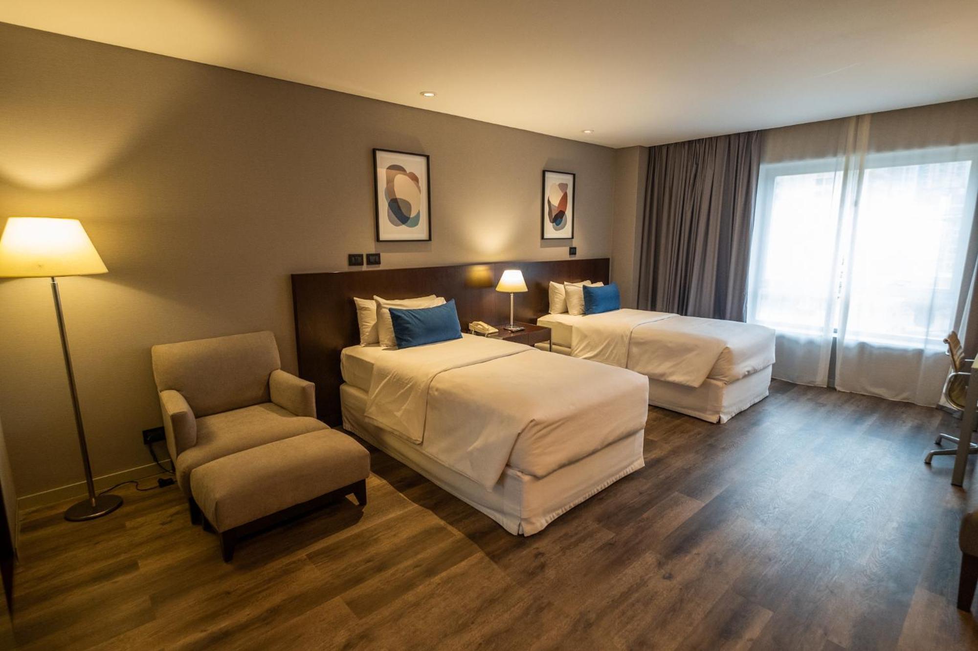 474 Hotel