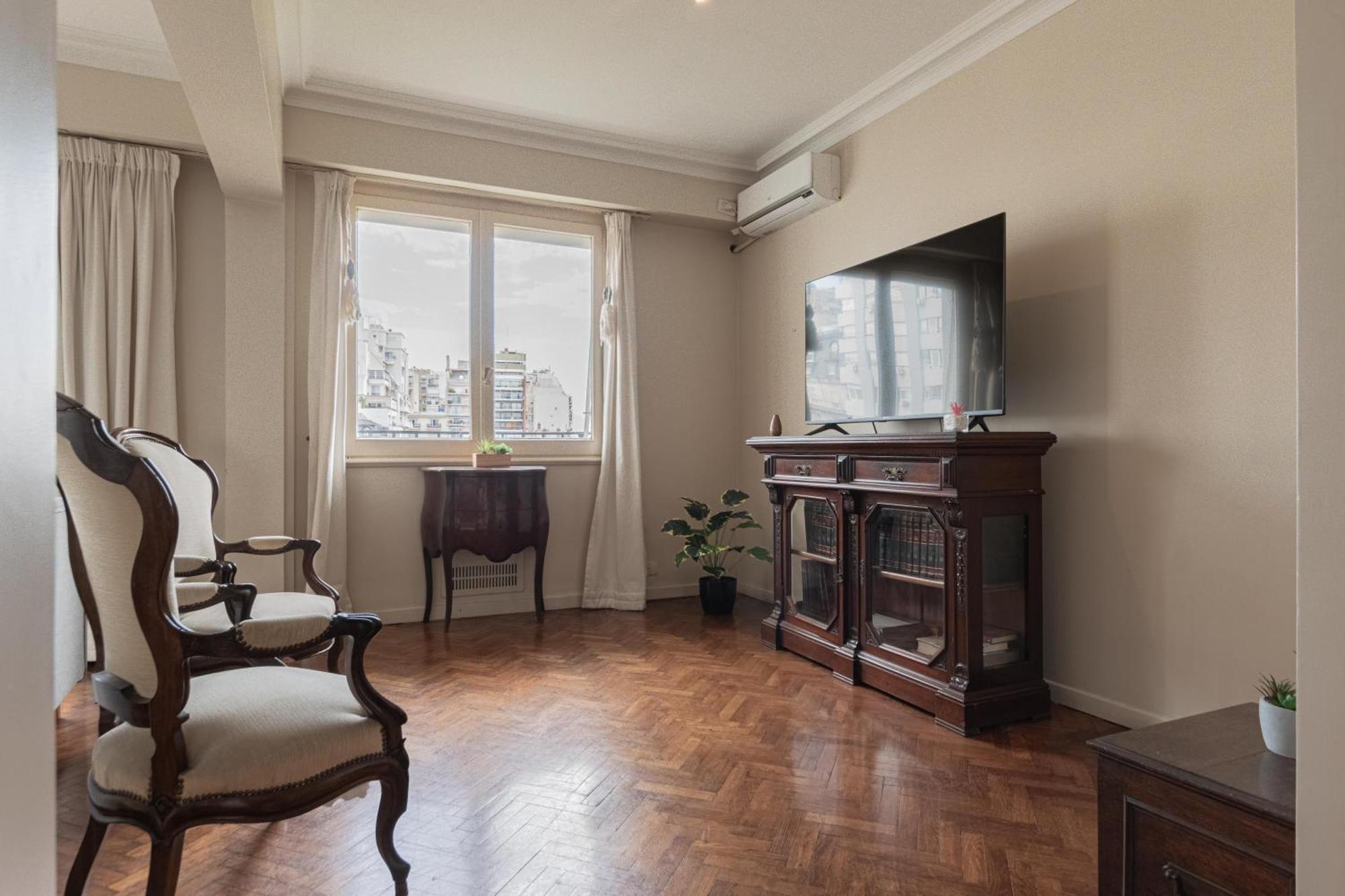Fliphaus Libertador 1100 - 3 Bd Recoleta *