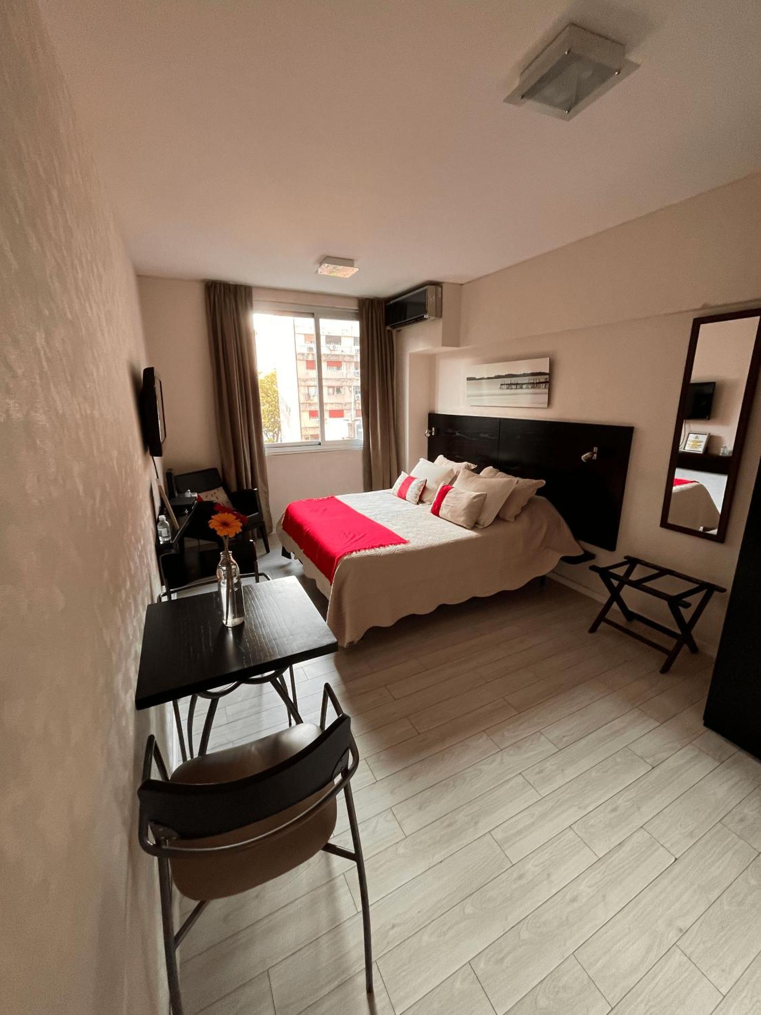Apartamento Monoambiente Frente Al Hospital Italiano