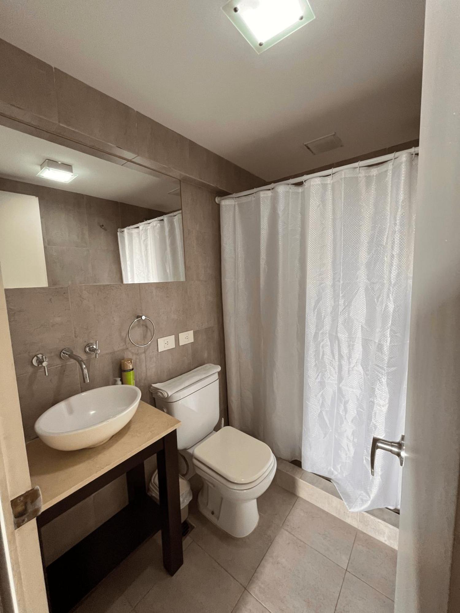Apartamento Monoambiente Frente Al Hospital Italiano