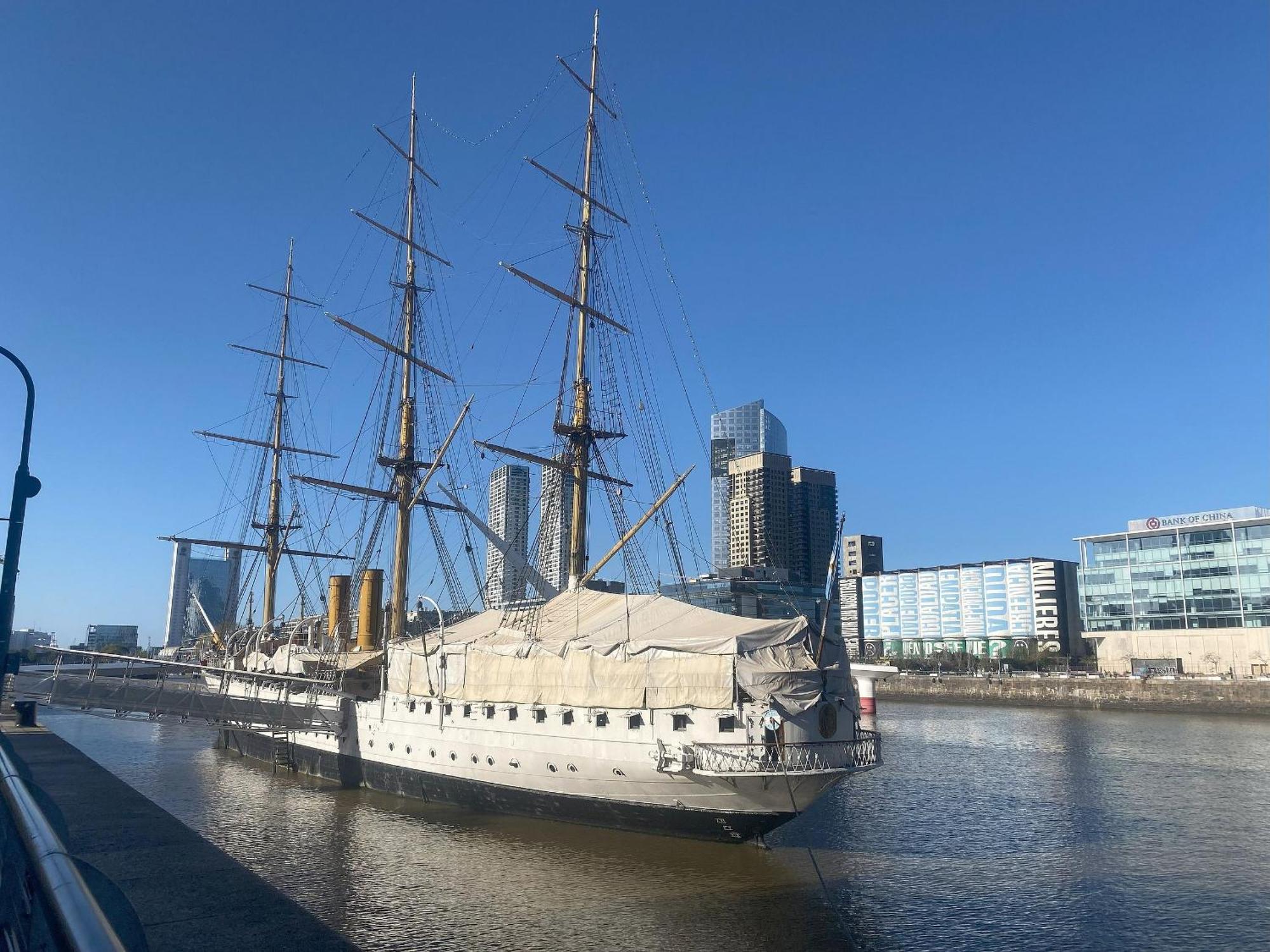 Puerto Madero Piso 20 Vista A La Ciudad 67 Mts2 Apartamento *