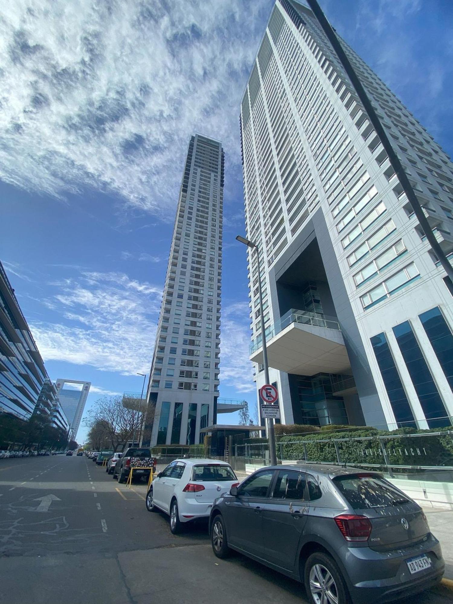 Apartamento Puerto Madero Piso 20 Vista A La Ciudad 67 Mts2 Buenos Aires