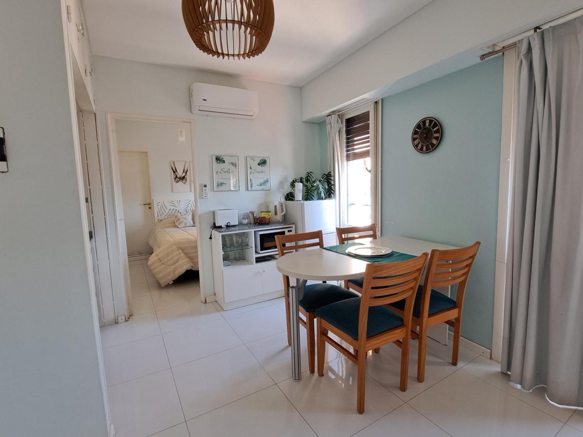 Apartamento Seliz Luminoso, Con Cochera Y Desayuno Opcional En Cercanía *