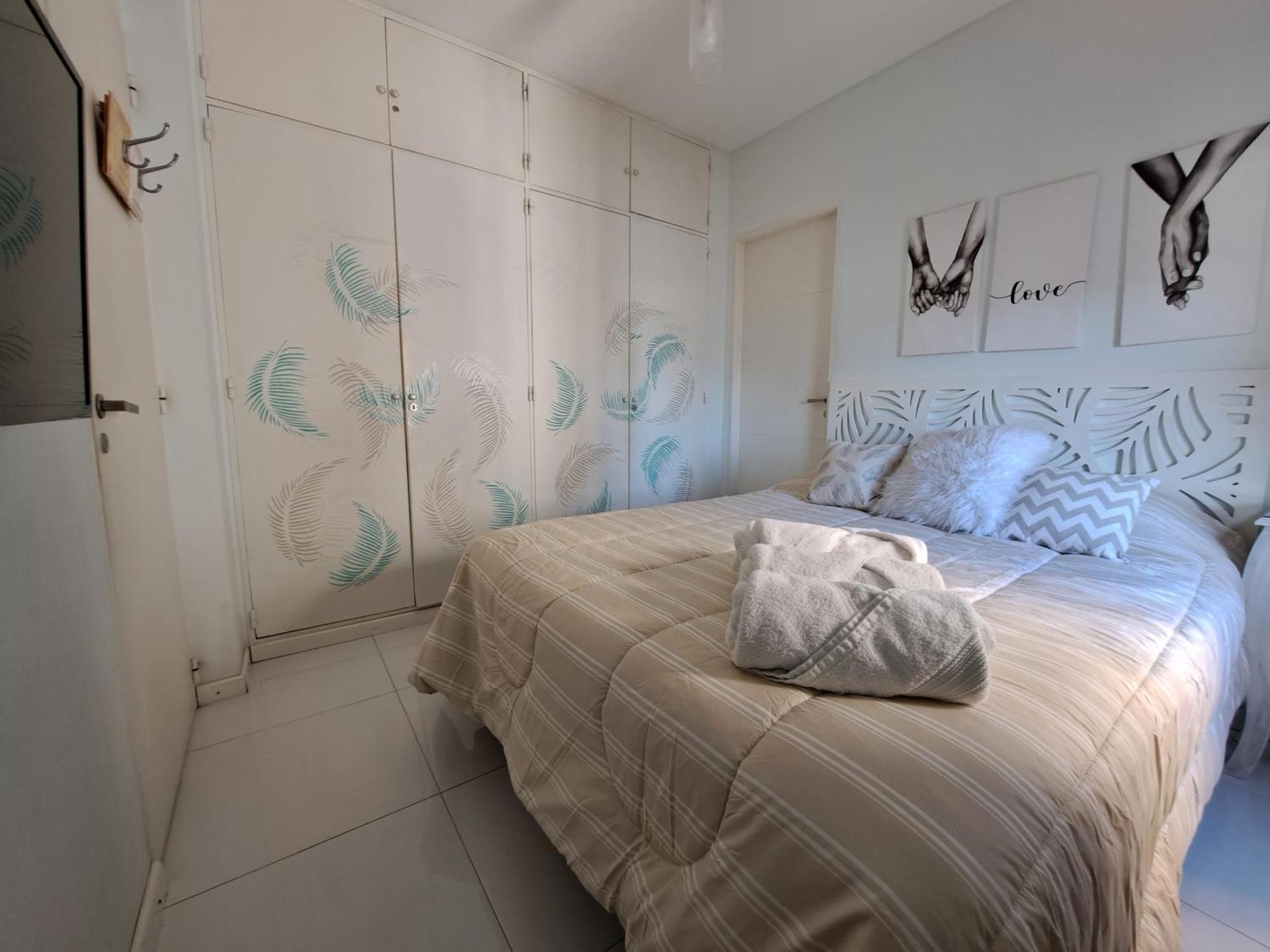 Apartamento Seliz Luminoso, Con Cochera Y Desayuno Opcional En Cercanía *