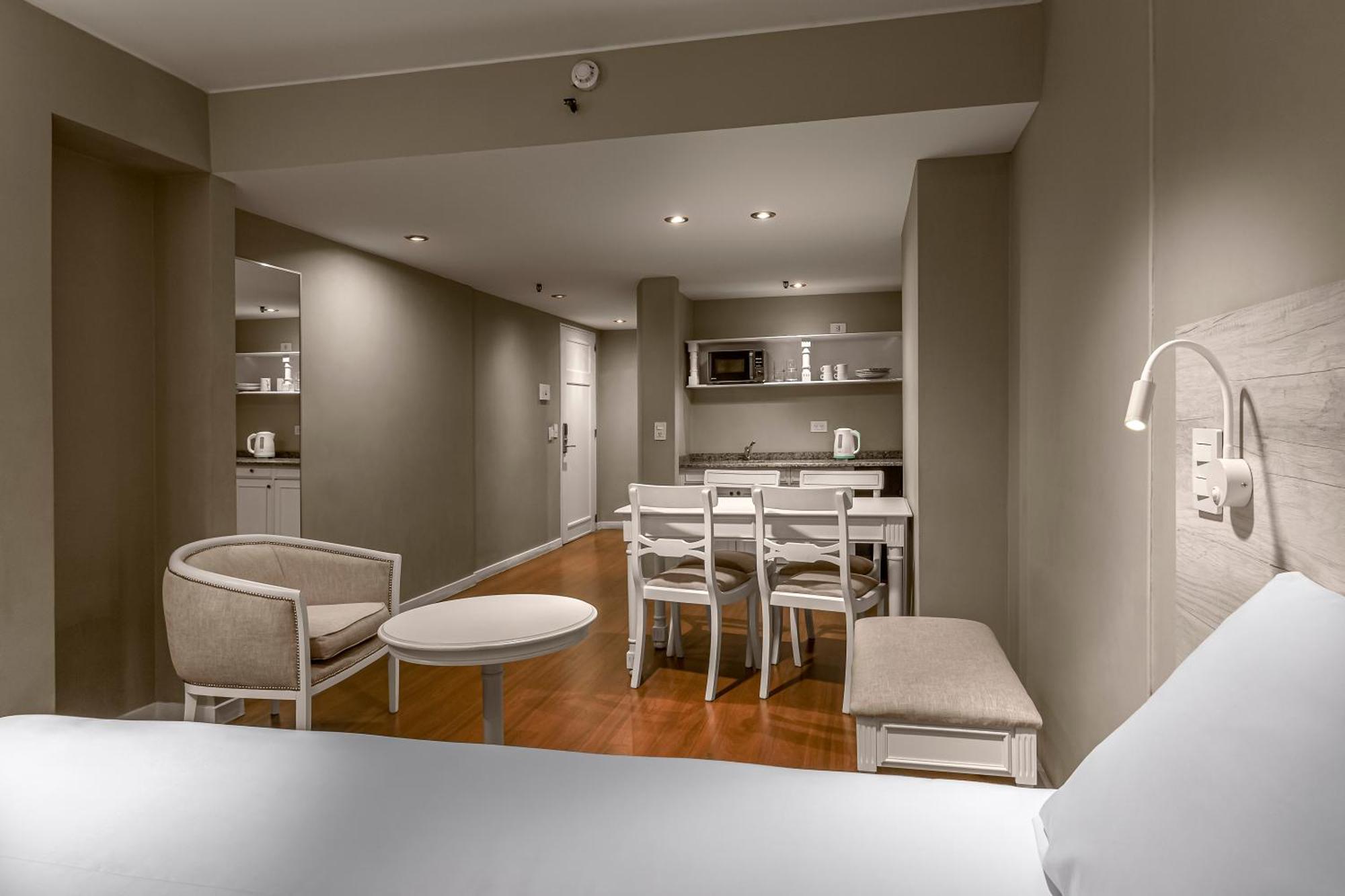 Hotel Up América Plaza Ciudad Autónoma de Buenos Aires