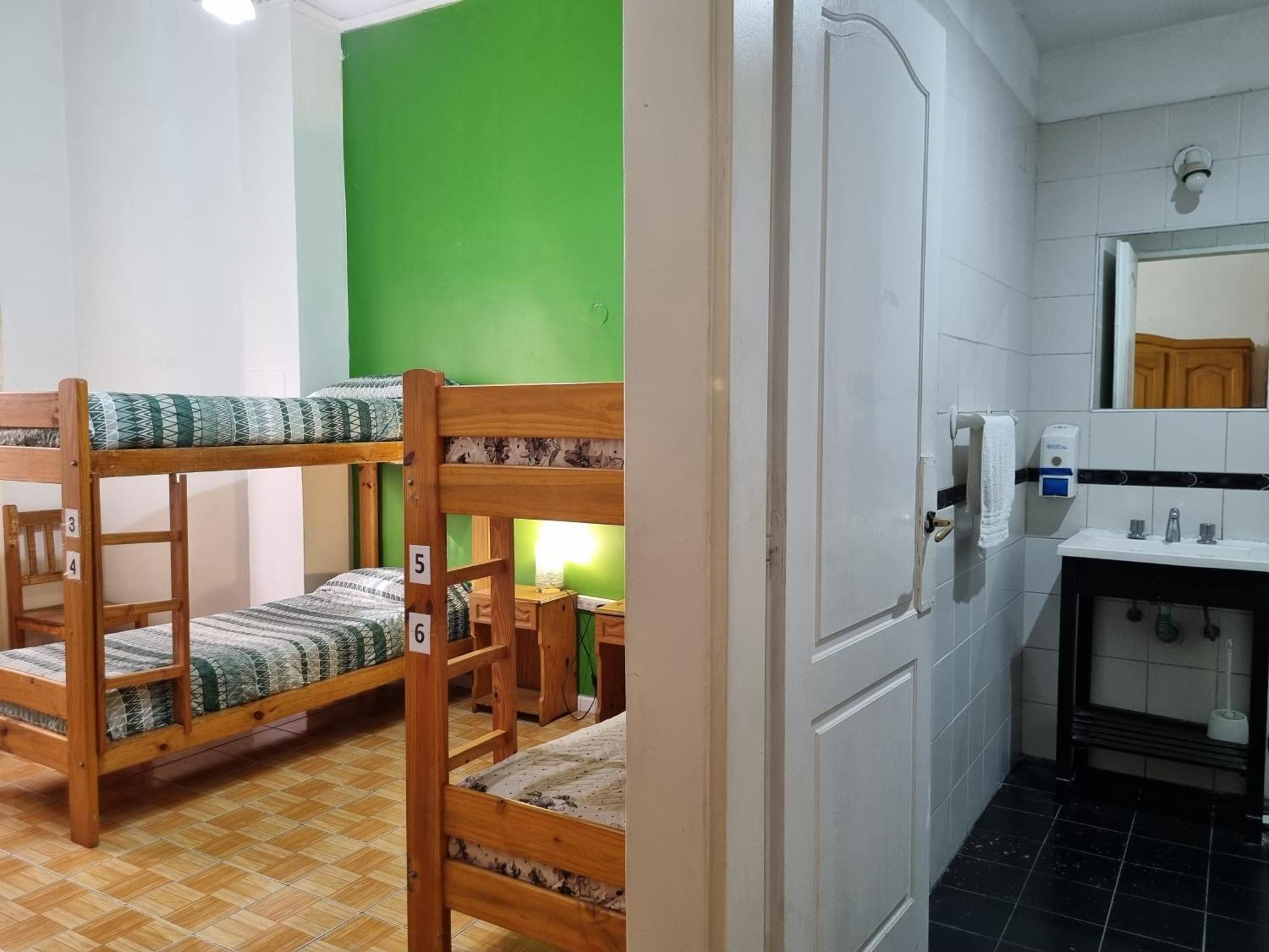 Estoril Albergue *
