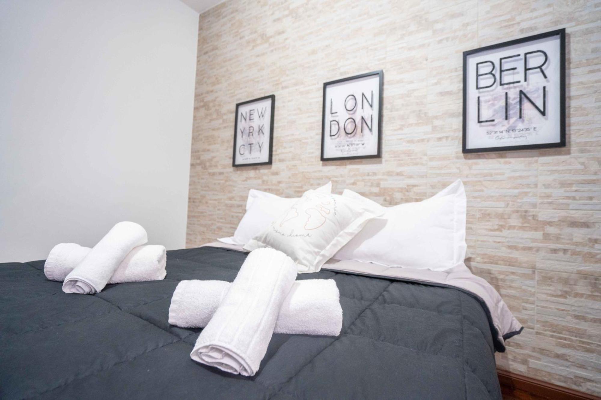 Peatonal Av.corrientes Apartamento