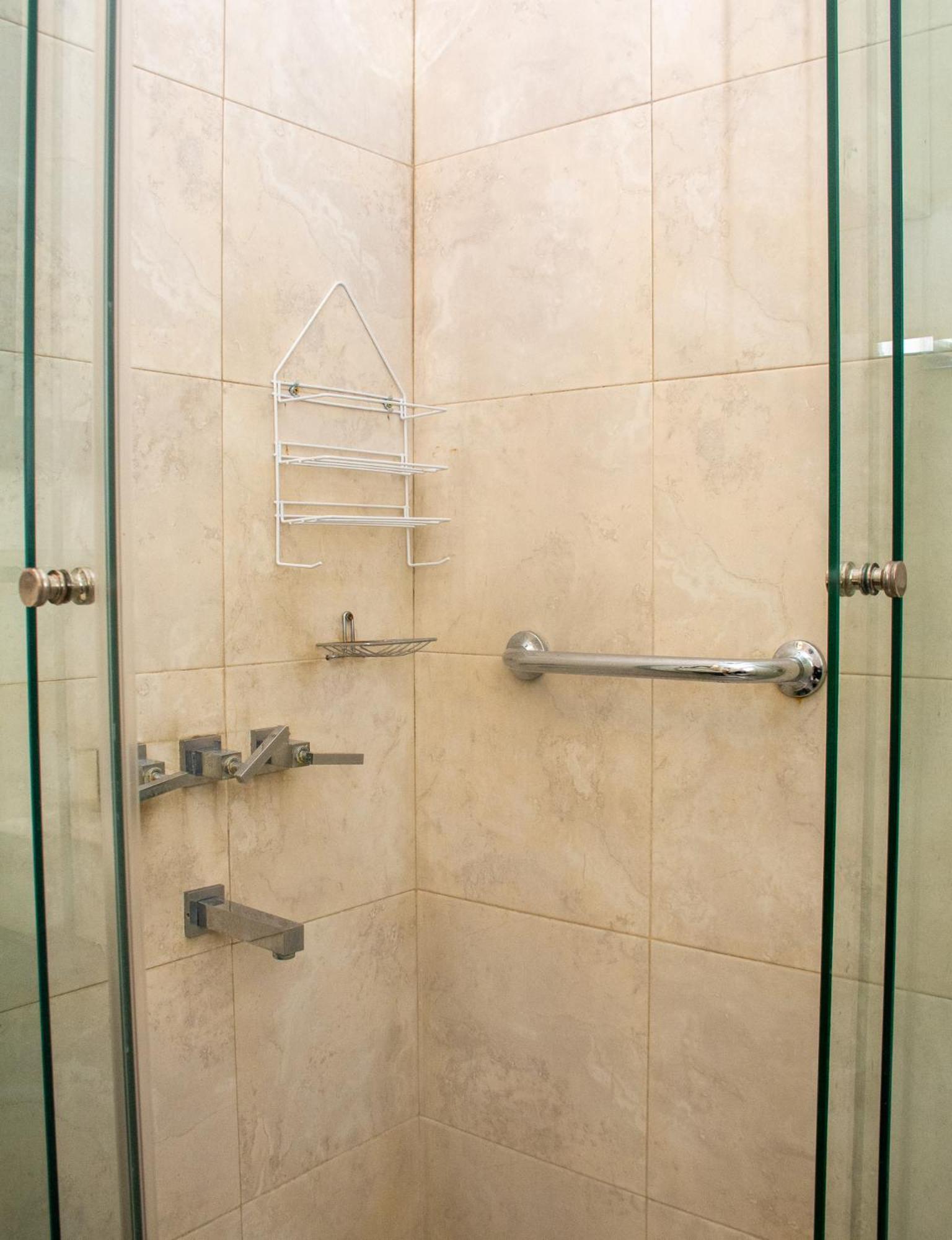 Arenales Recoleta 3pax