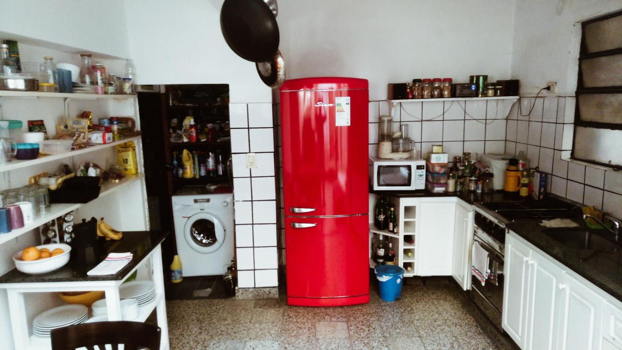 Habitación en casa particular Casa Compartida Con Patio Y Sol Ciudad Autónoma de Buenos Aires