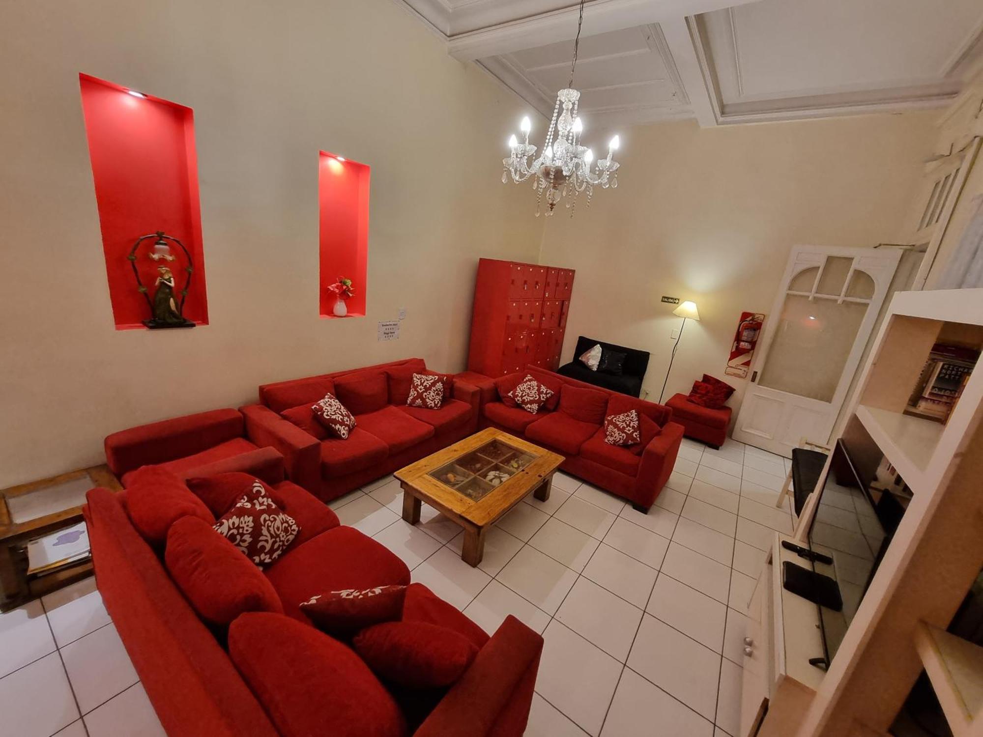 Estoril Albergue *