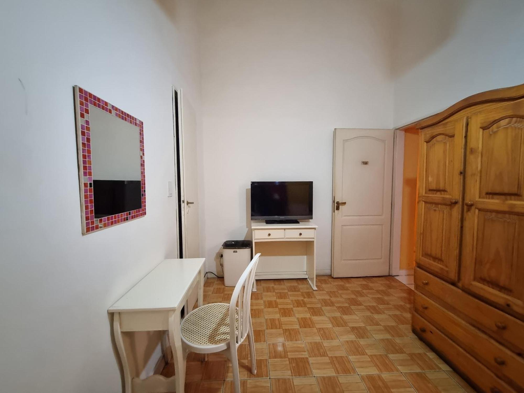 Albergue Estoril *