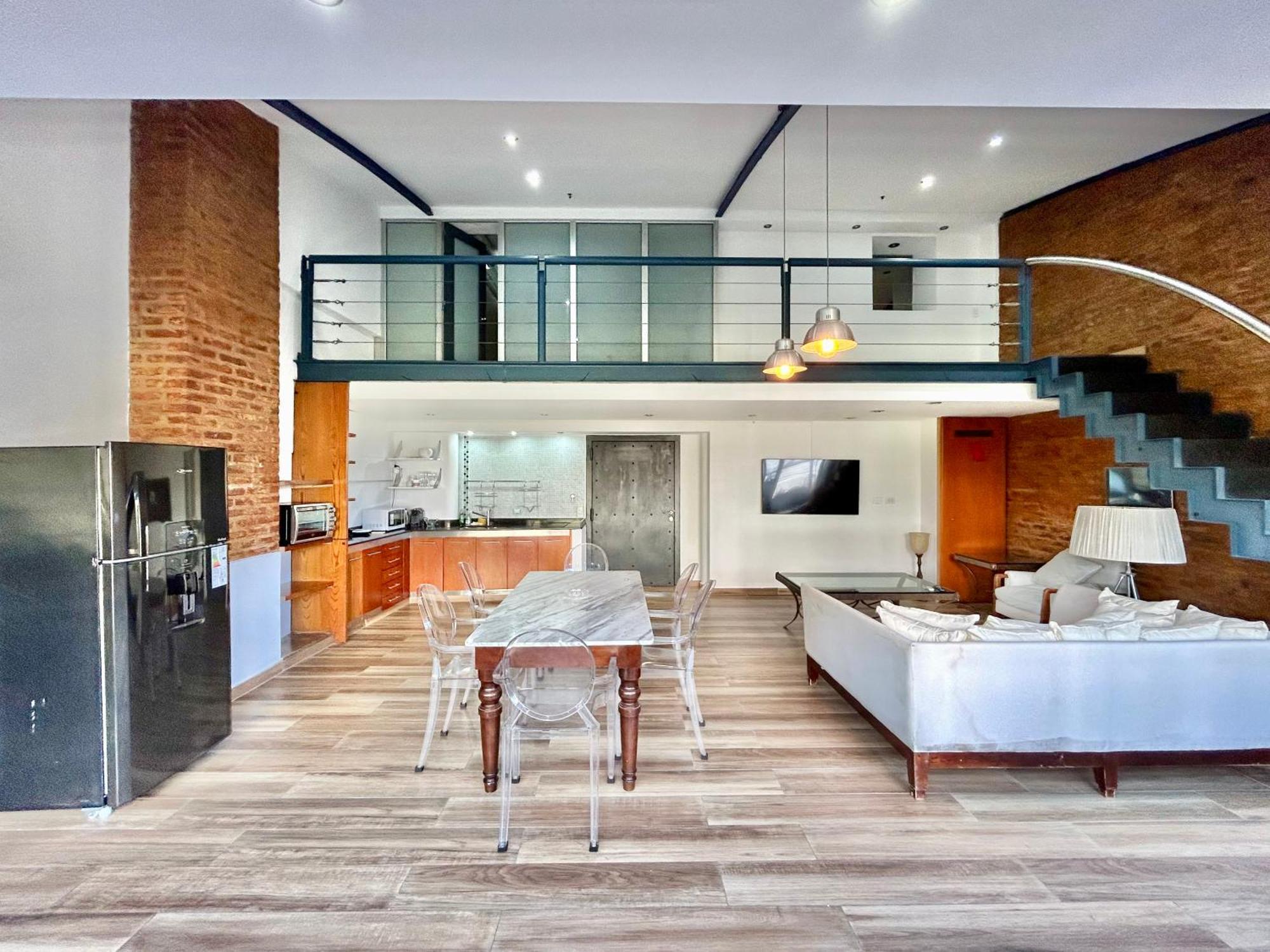 Amplio Loft En Puerto Madero A Pasos Del Puente De La Mujer Y Casa Rosada * Ciudad Autónoma de Buenos Aires