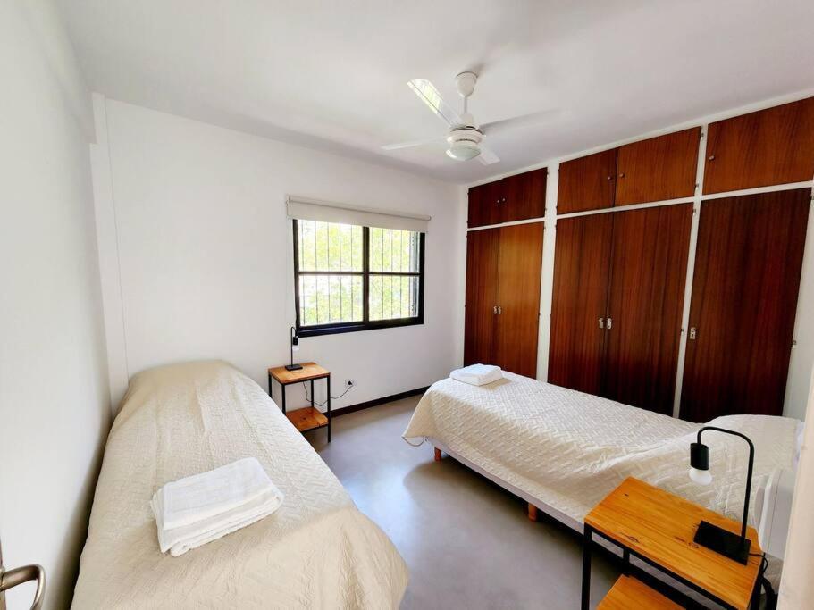 Сasa de vacaciones Casa Palermosoho Piscina Jardin Parrilla Terraza 3pisos 5dorm 4banos *