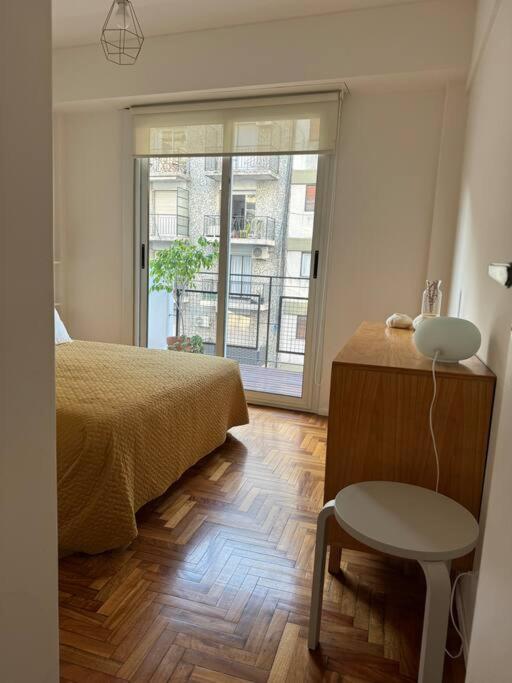 Dpto En Excelente Ubicacion, Muy Luminoso Y Comodo, A Media Cuadra Del Subte Apartamento Ciudad Autónoma de Buenos Aires