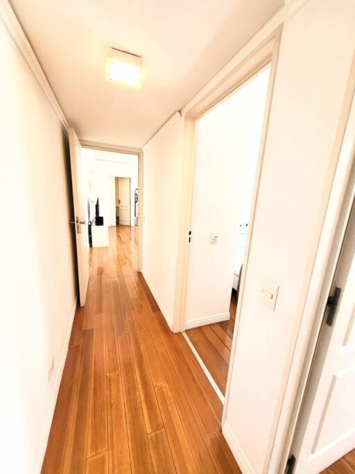 Cabello Square Free Parking Apartamento *