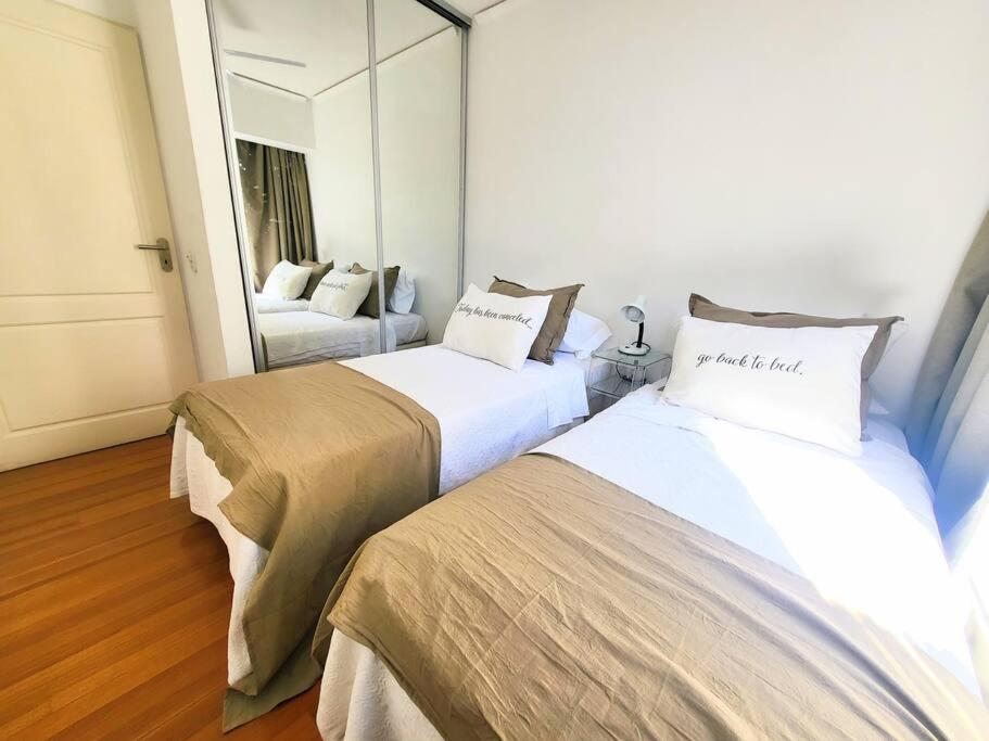 Cabello Square Free Parking Apartamento