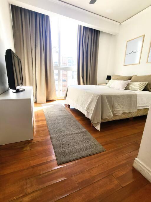 Cabello Square Free Parking Apartamento *
