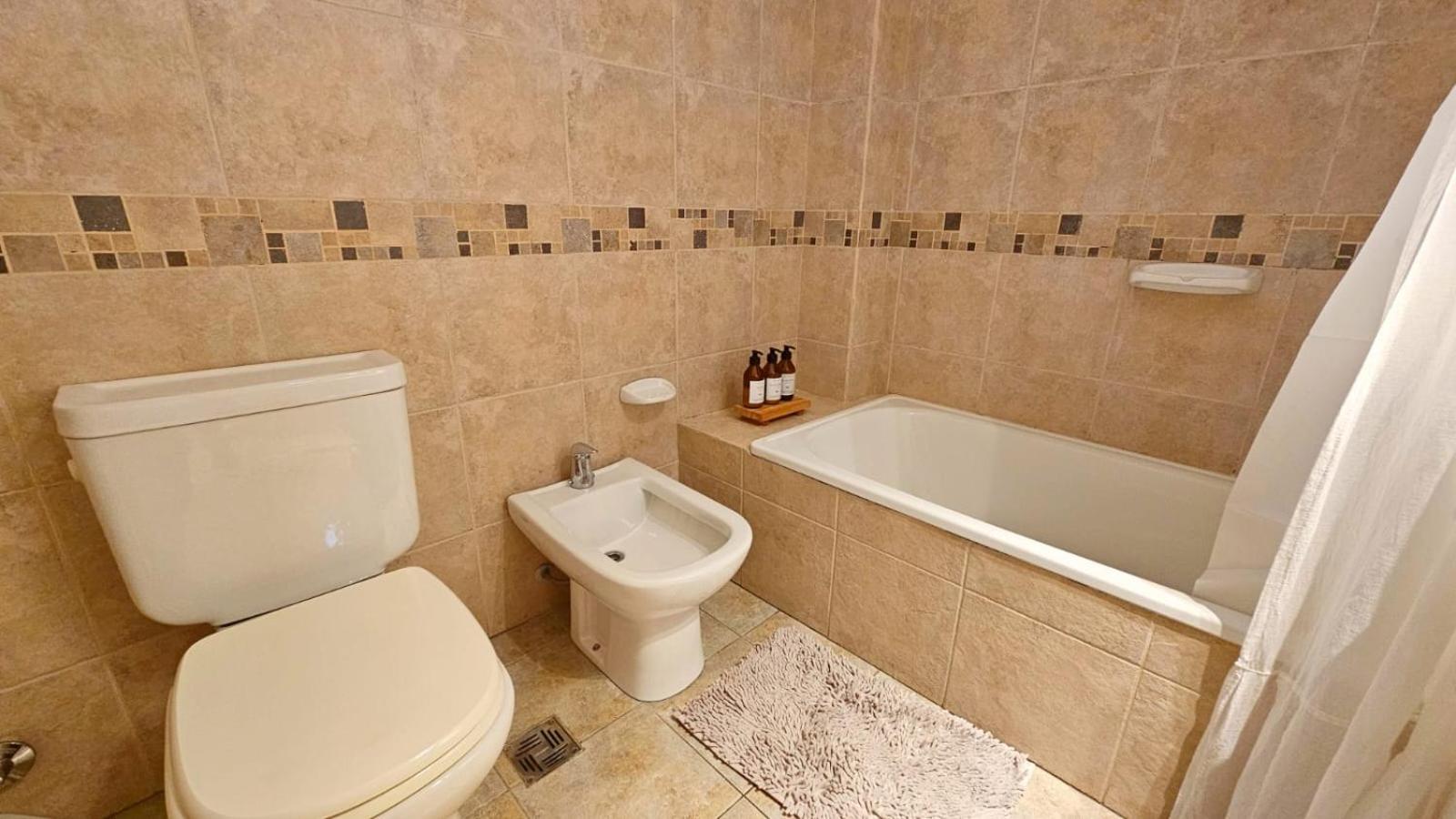 Hamaca, Balcon, Redes Y Lavarropas - 1 En Palermo Hollywood * Ciudad Autónoma de Buenos Aires