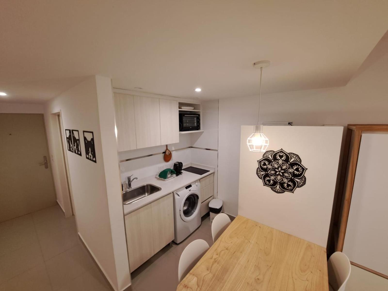 Modern And Luxury In Center