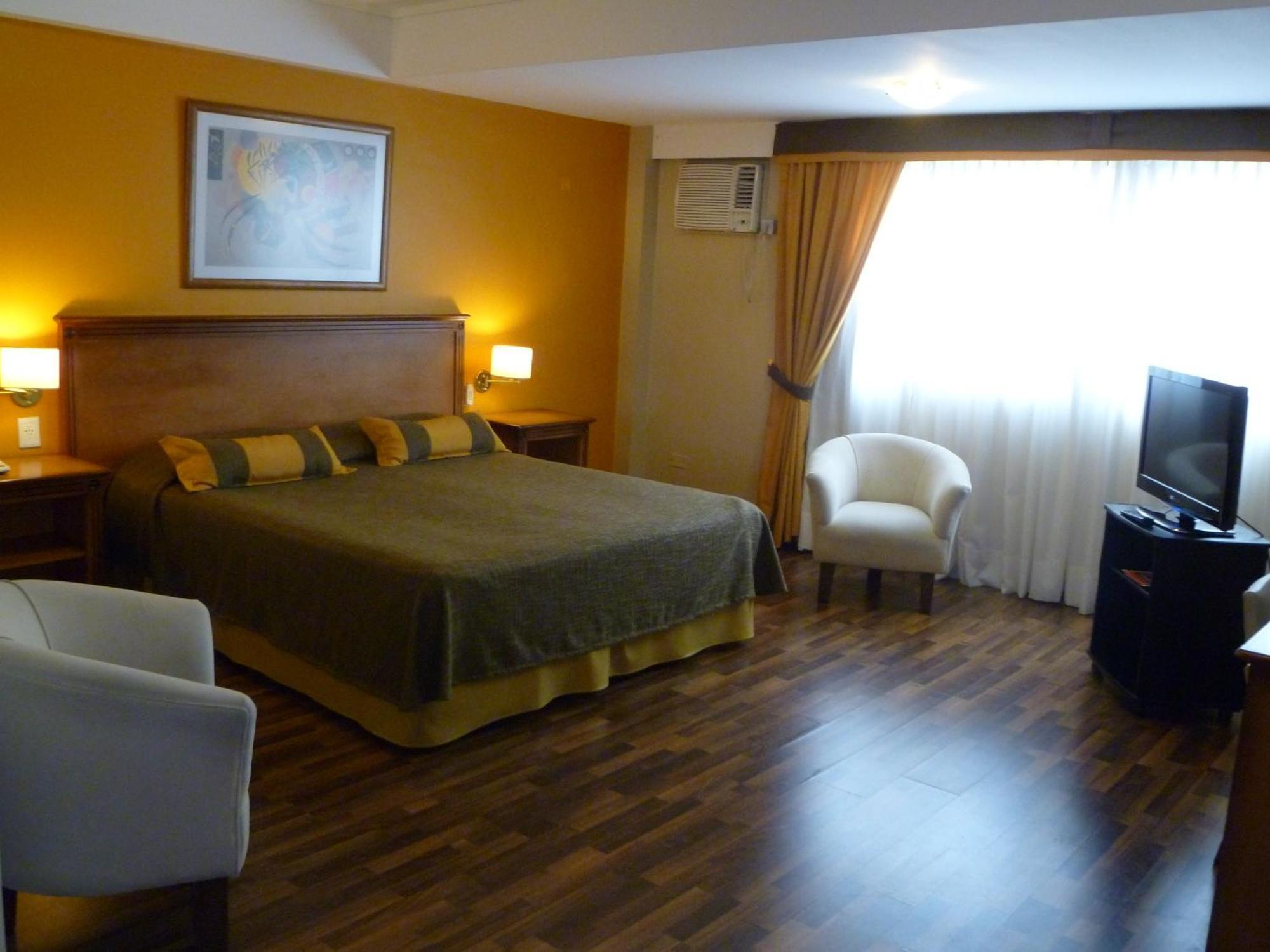 Hotel Tritone Ciudad Autónoma de Buenos Aires