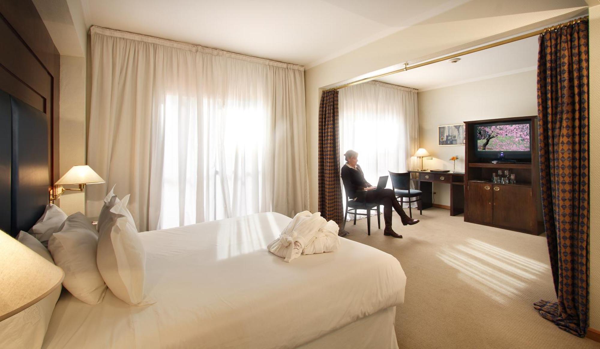 Dolmen 4* Ciudad Autónoma de Buenos Aires
