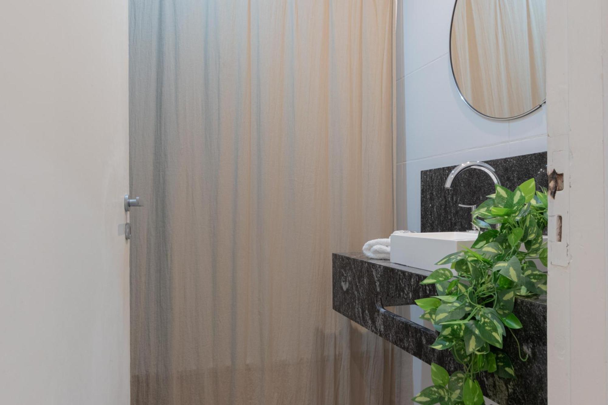 Apartment Fliphaus Niceto Vega - 3 Bd Event Friendly