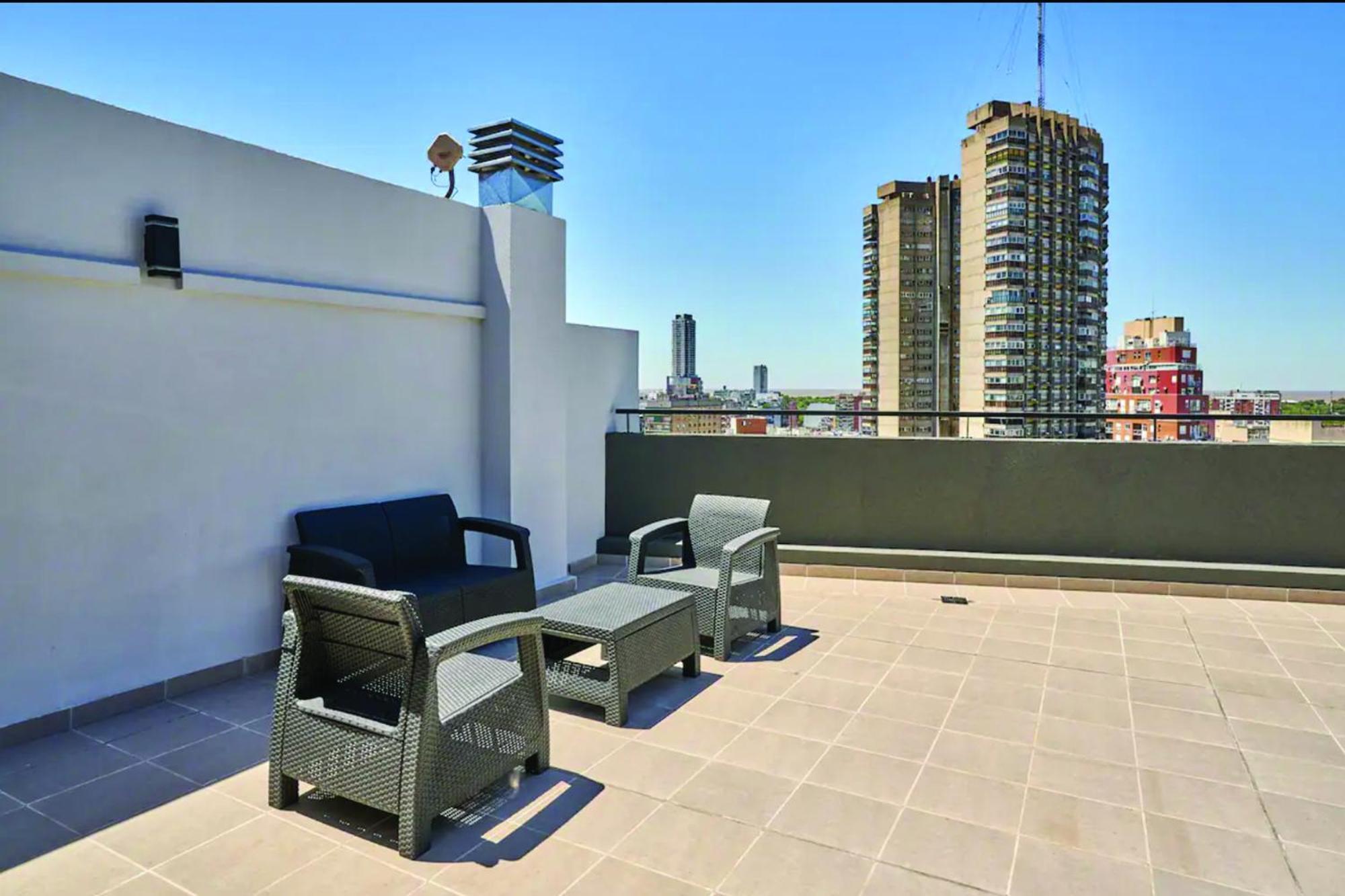 Aqui Vive Muy Buena Ubicacion Y Apartamento Buenos Aires