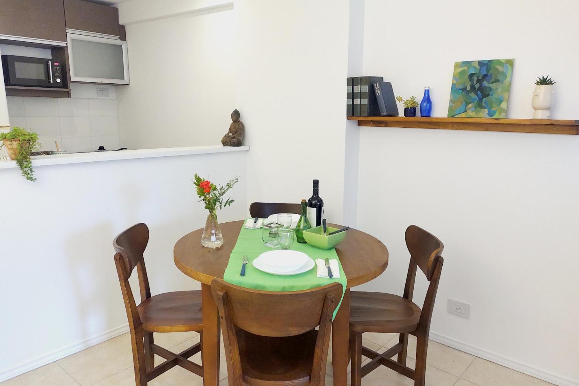 Aqui Vive Muy Buena Ubicacion Y Apartamento Buenos Aires
