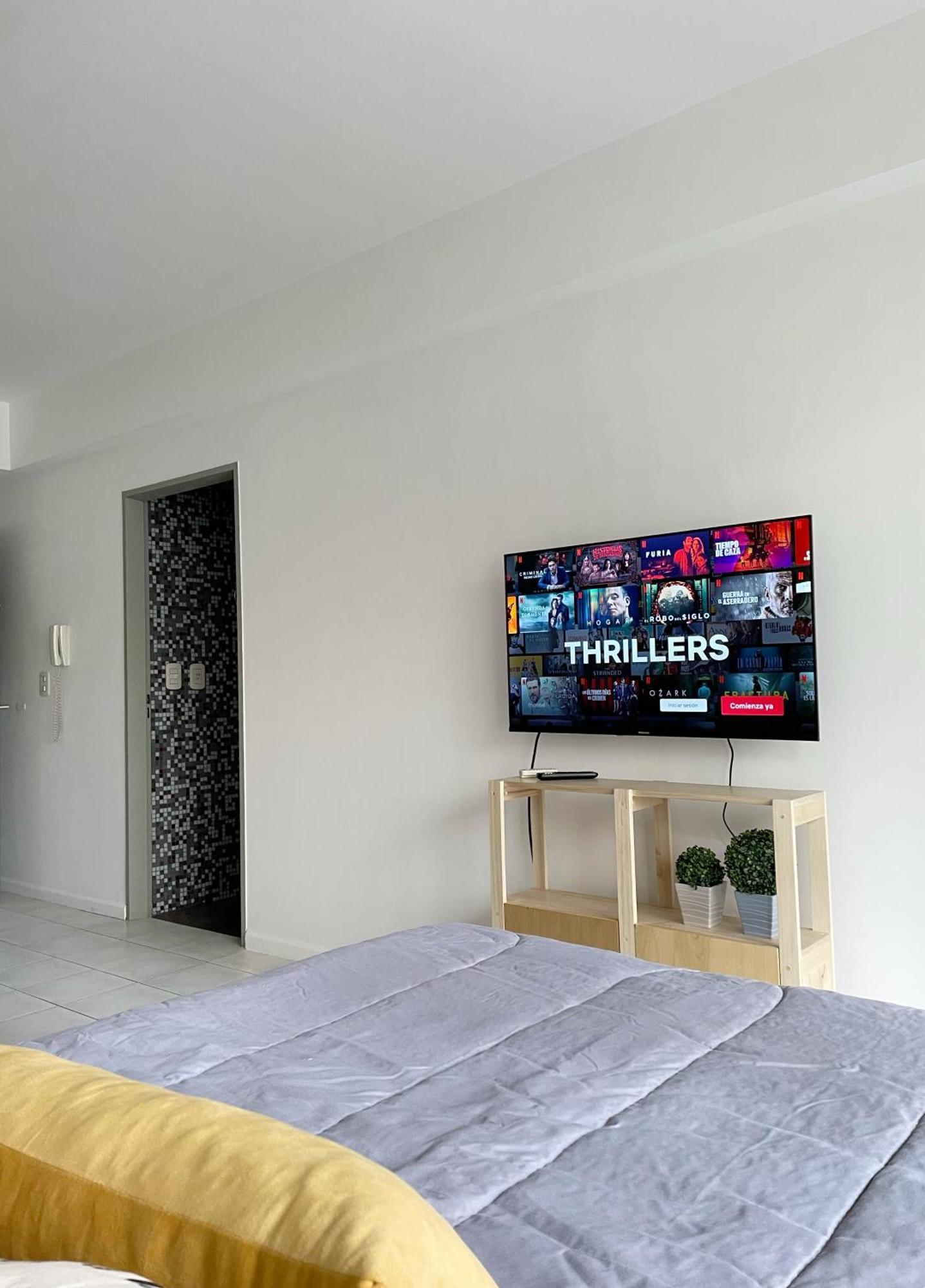 Apartamento Movistar Arena - Departamento Moderno, Comodo, Luminoso - Hasta 3 Huespedes - Crespo Buenos Aires