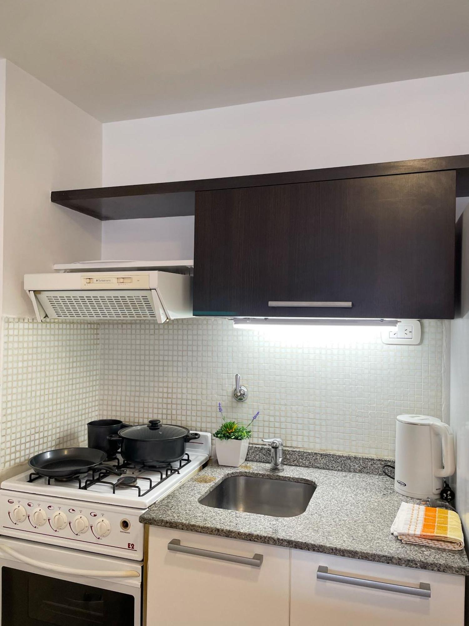 Movistar Arena - Departamento Moderno, Comodo, Luminoso - Hasta 3 Huespedes - Crespo