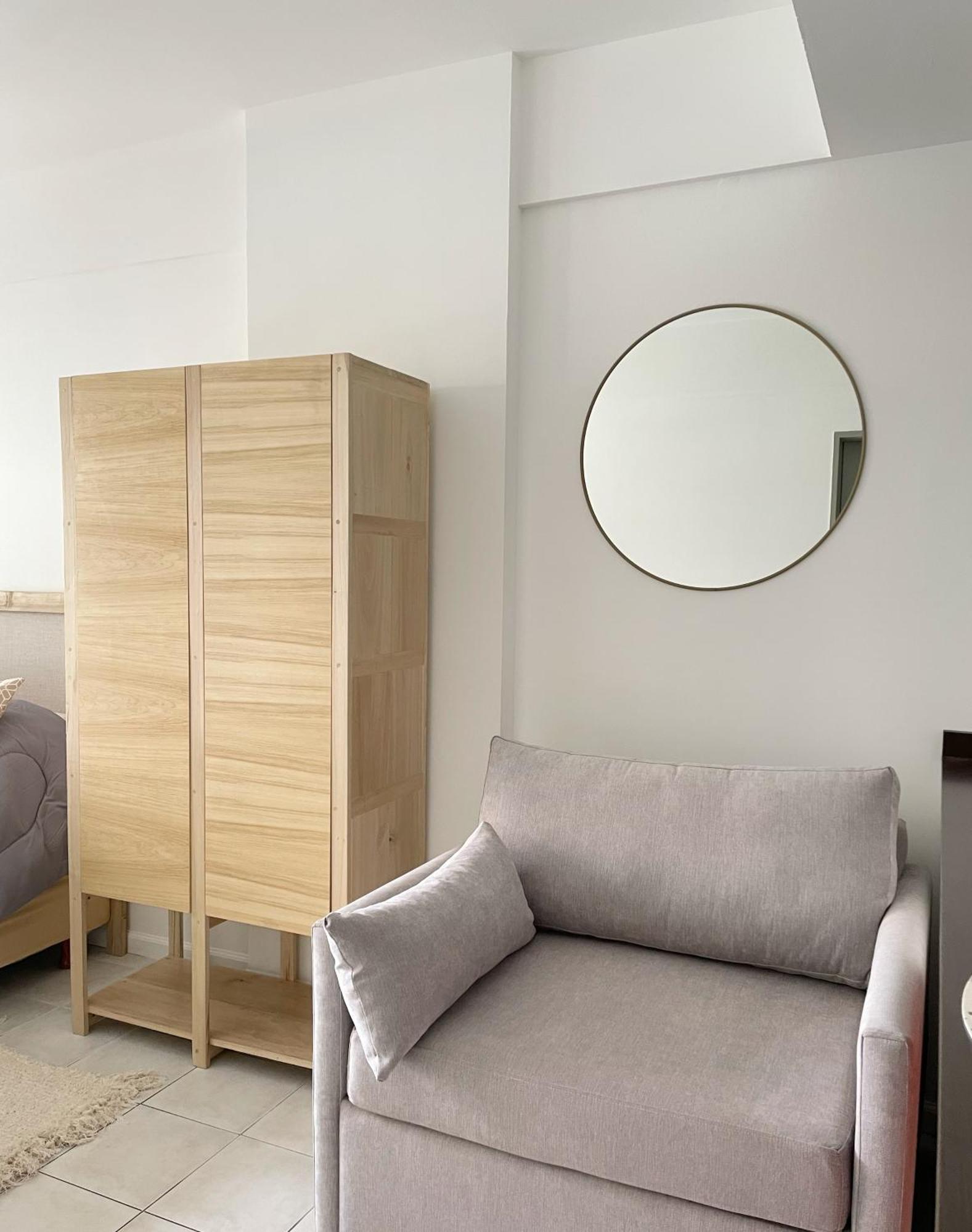 Movistar Arena - Departamento Moderno, Comodo, Luminoso - Hasta 3 Huespedes - Crespo * Buenos Aires