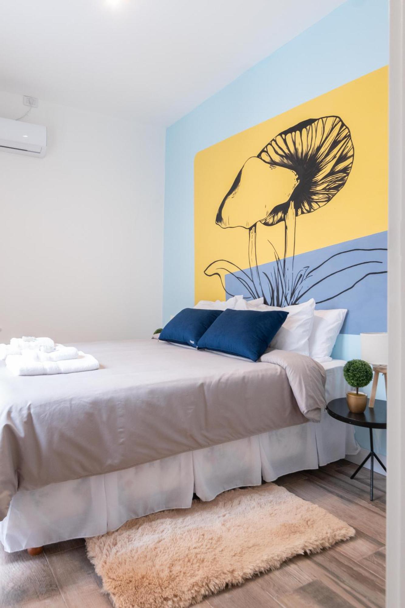 Fliphaus Malabia 2100 - Lux 5 Bd Pool & Patio * Ciudad Autónoma de Buenos Aires
