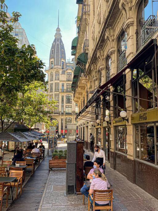 Apartamento Beautiful In The Heart Of
