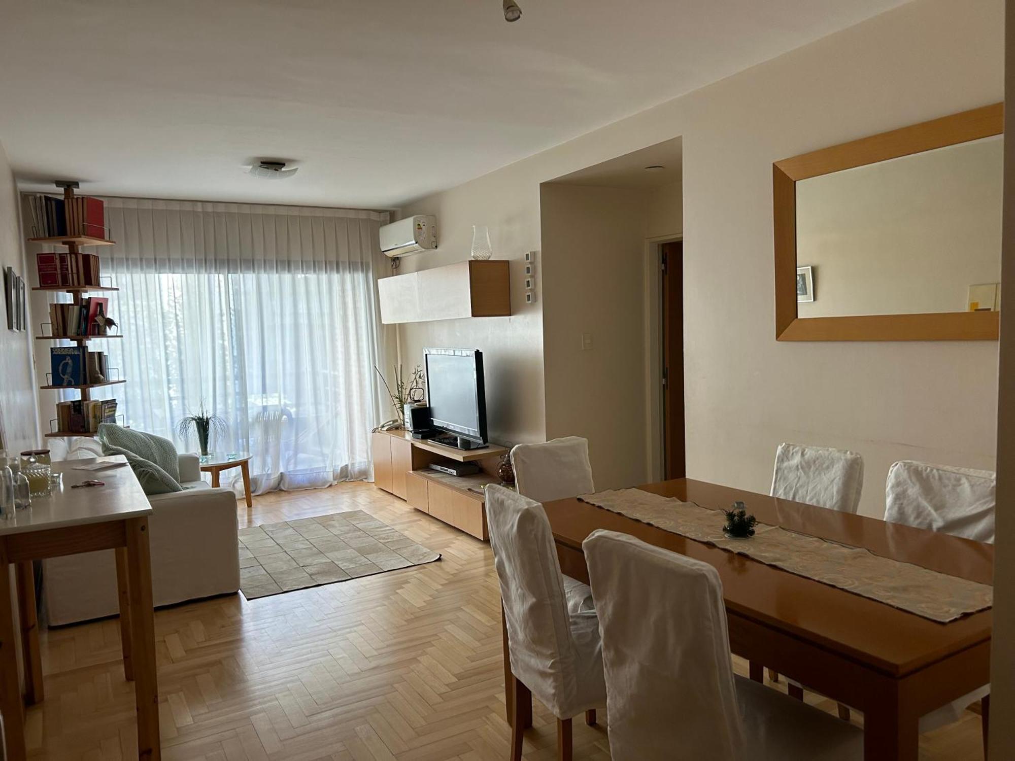Baez Y Ortega-gaset Apartamento *
